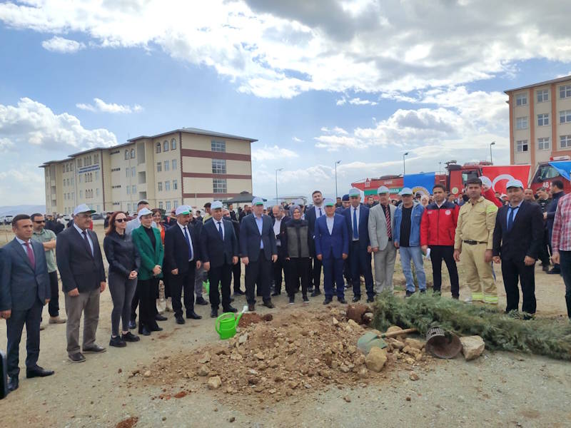 21 Mart Dünya Ormancılık Günü ve Orman Haftası.